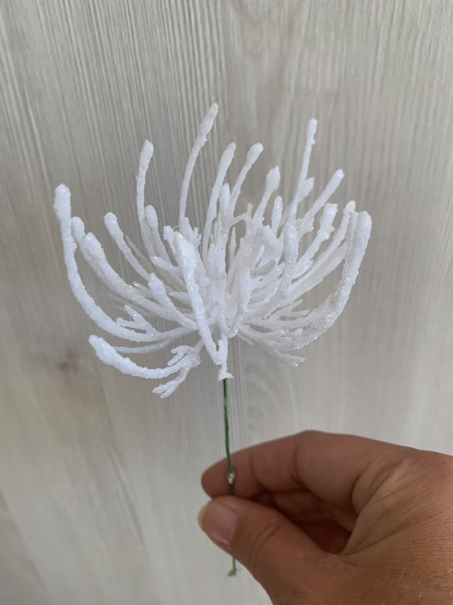 Spidergum s drátkem a třpytkami 8 cm