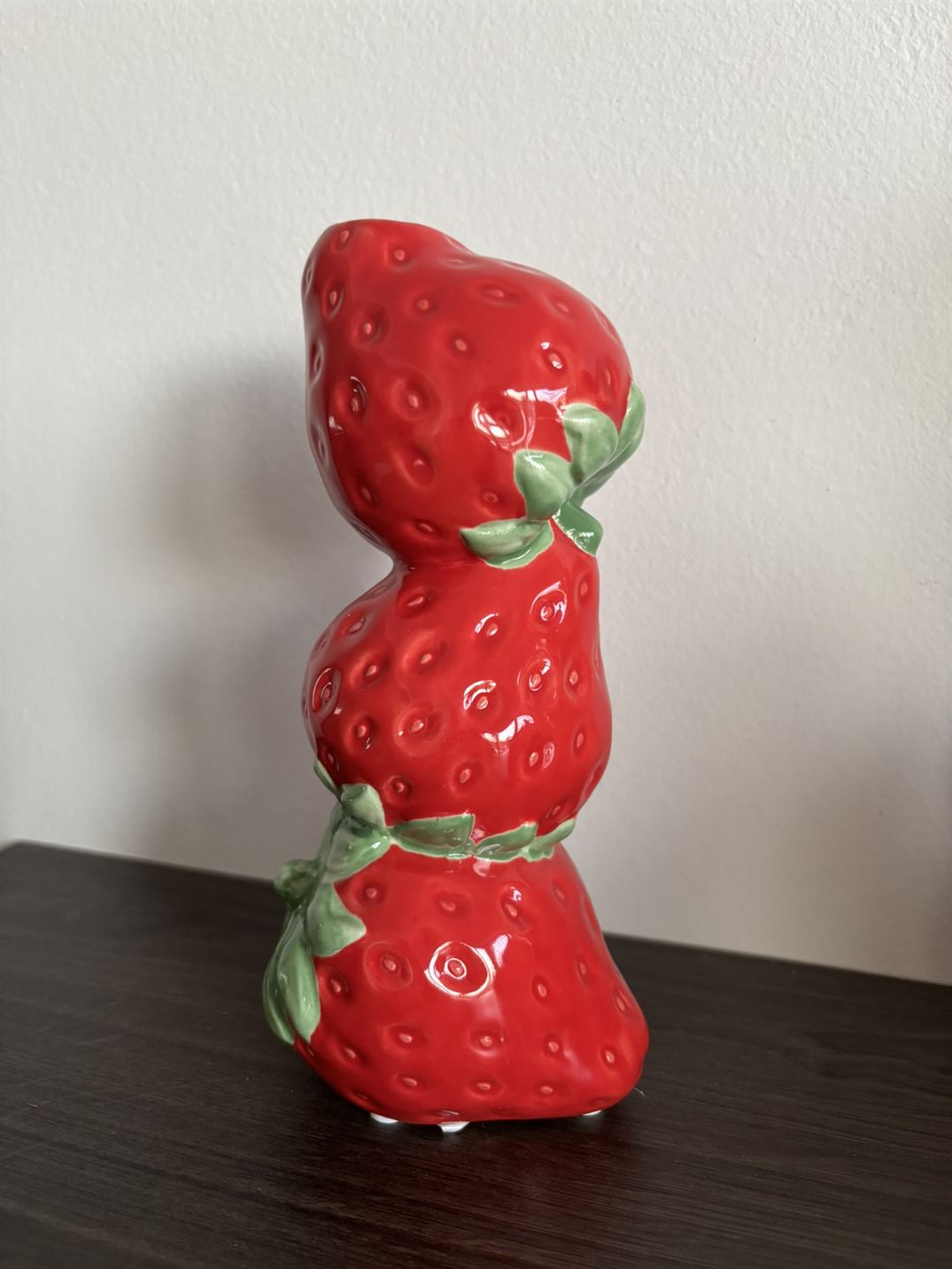 Ovoce jahody 18 cm váza
