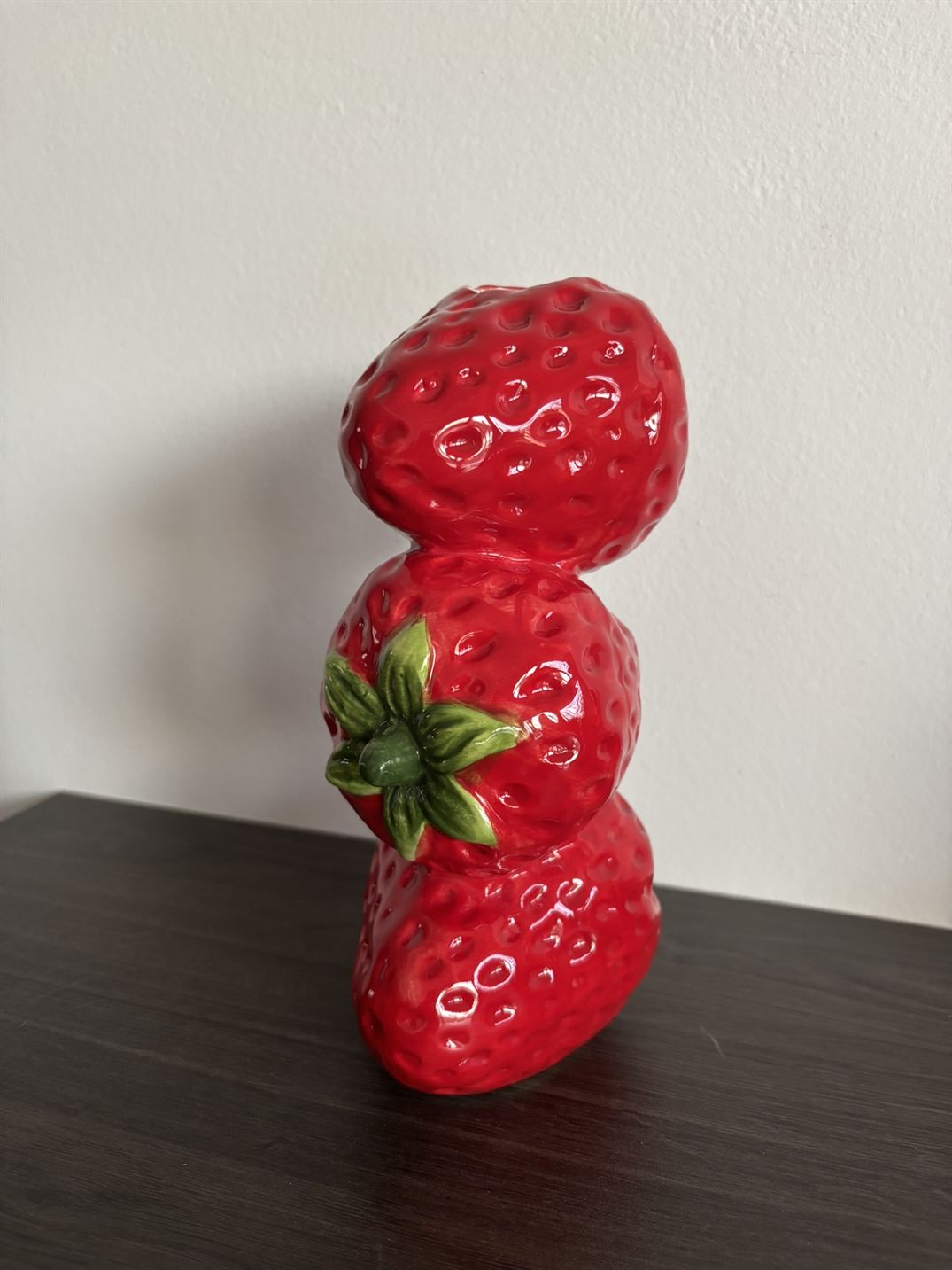 Ovoce jahody 20 cm váza