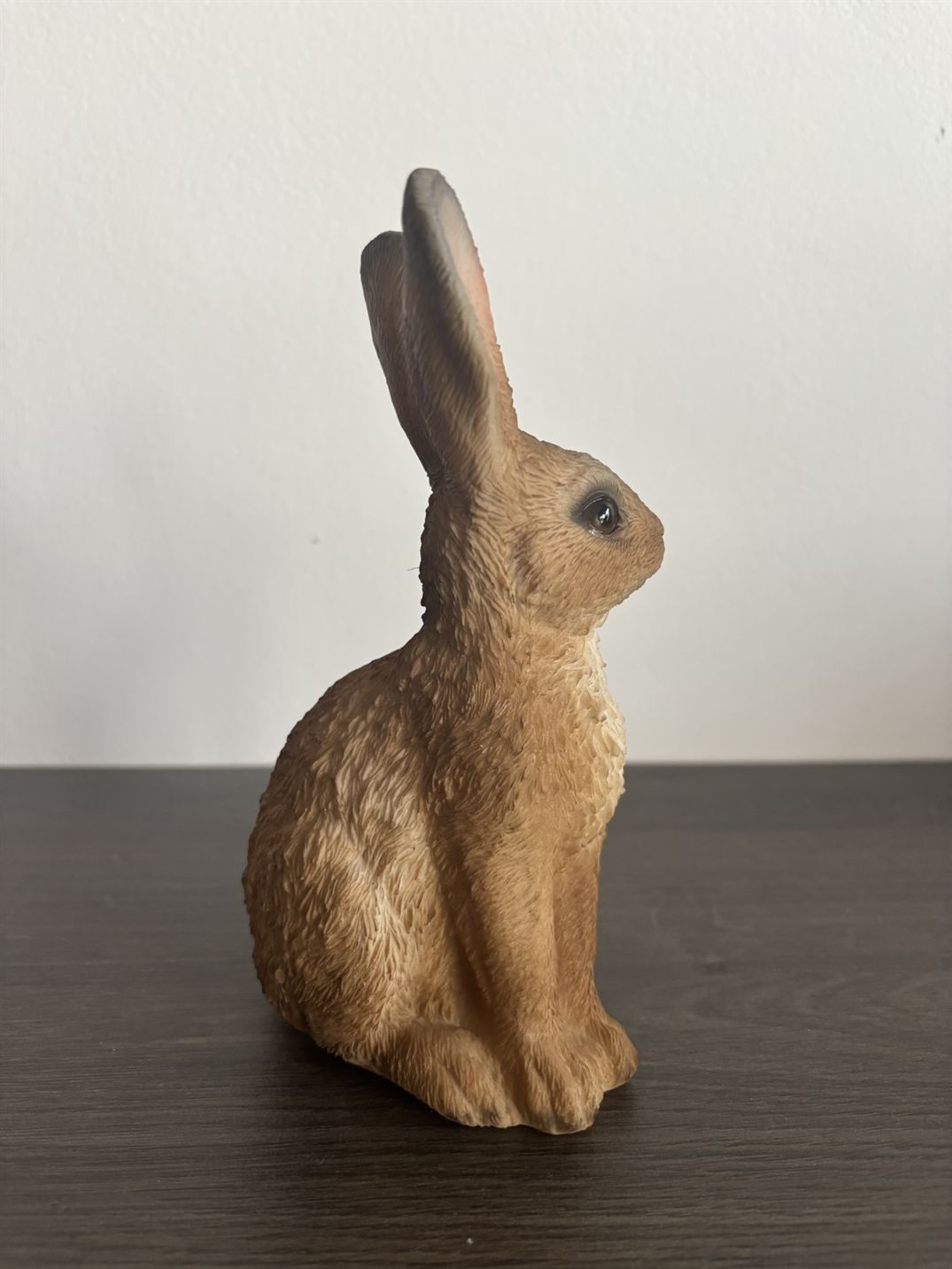 Zajíc sedící 19 cm